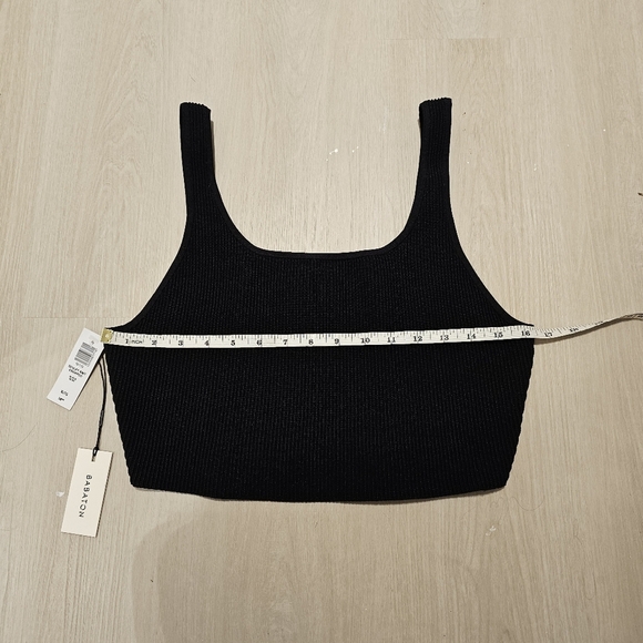 NWT Black cropped sculpt knit top in xl - Picture 2 of 5